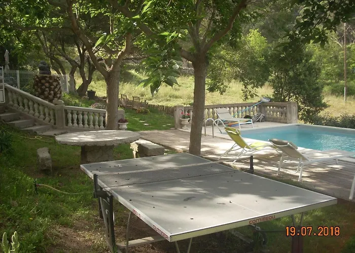 Demeure Traditionnelle En Pierre Avec Piscine Sartène